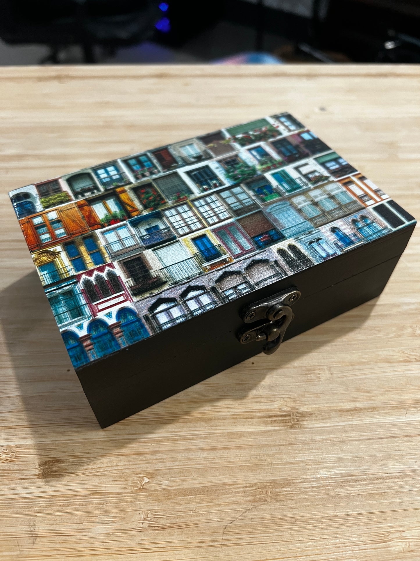 Custom Memory Box- Balcony Galore