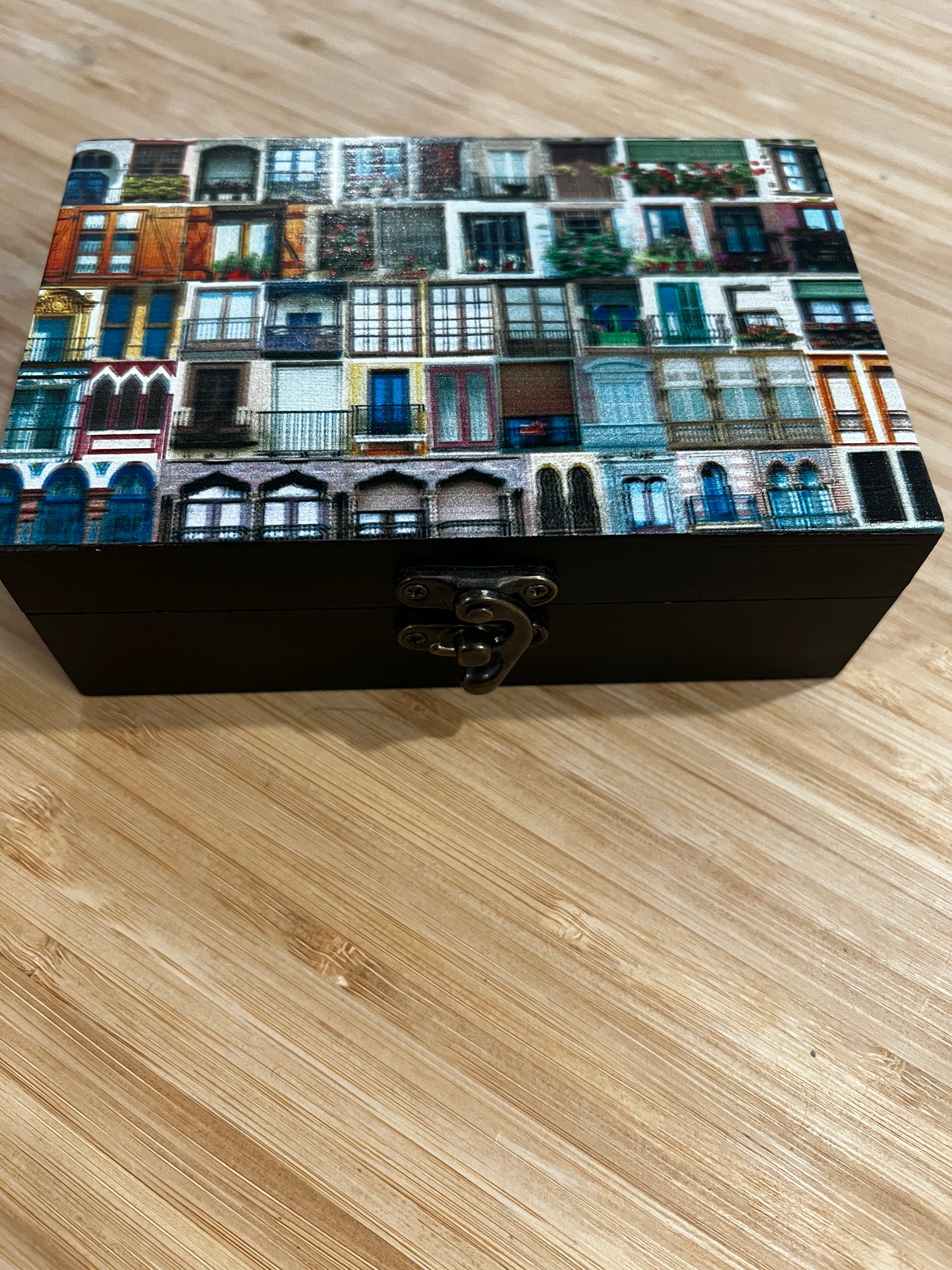 Custom Memory Box- Balcony Galore