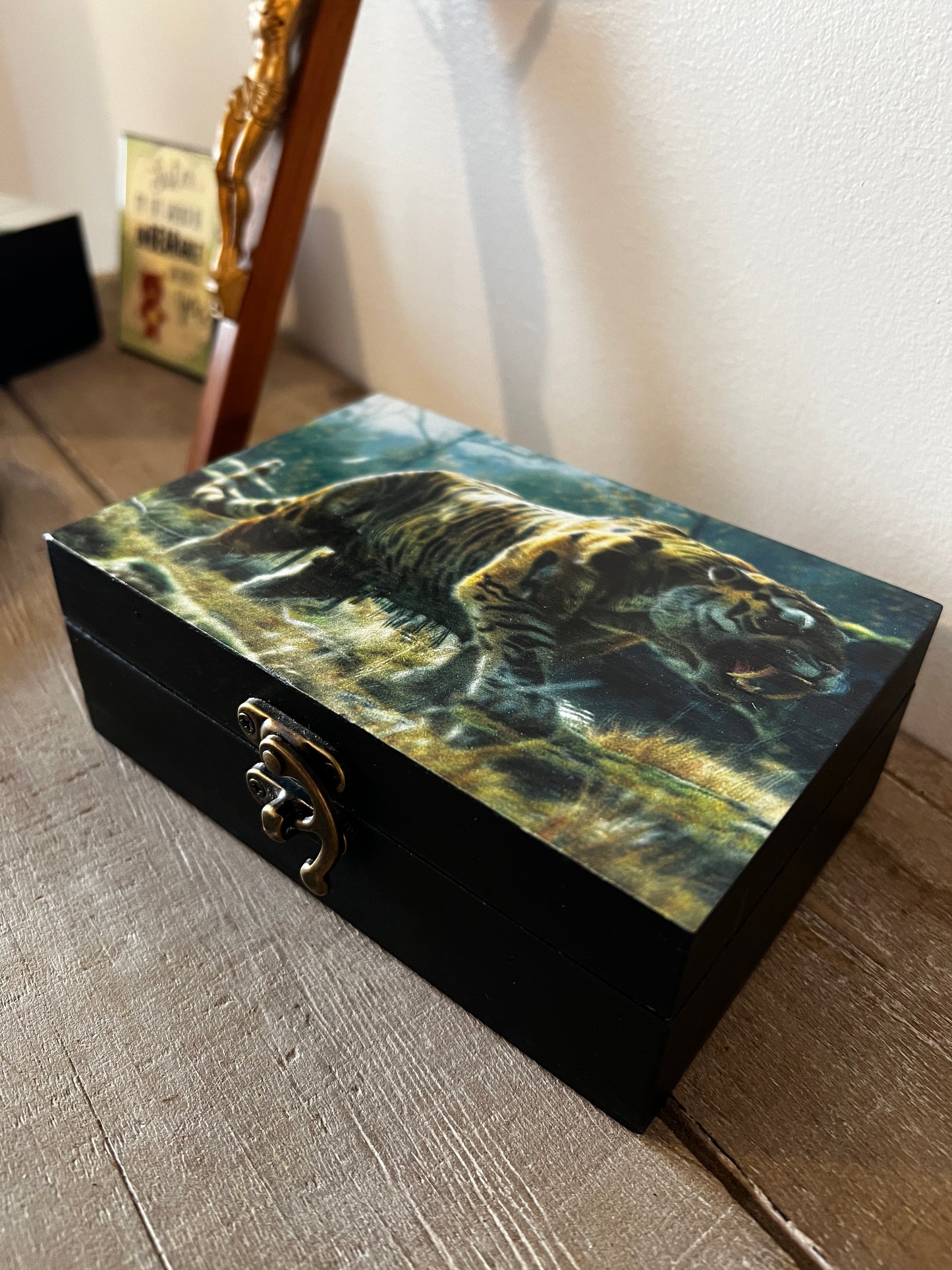 Custom Memory Box- Wild Tiger