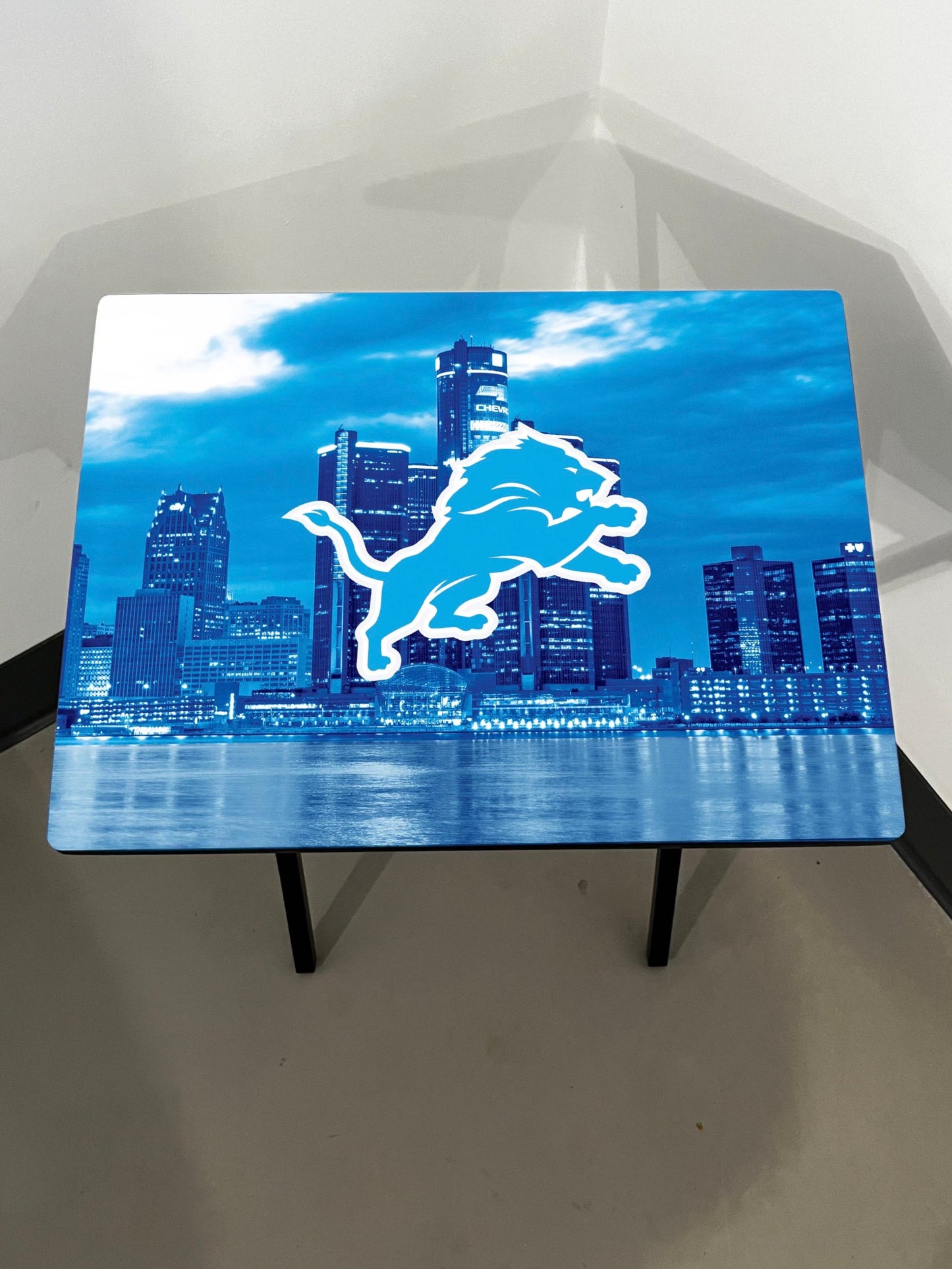 Detroit Lions - city with Lion: Folding Tray Table, Classic Foldable TV Tray - Black with Custom Design